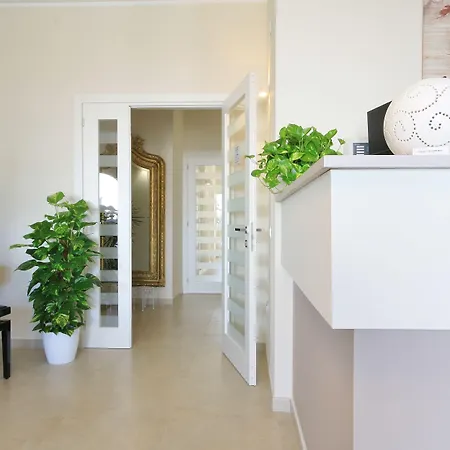 New Ca'mea ヴィッラシミーウス