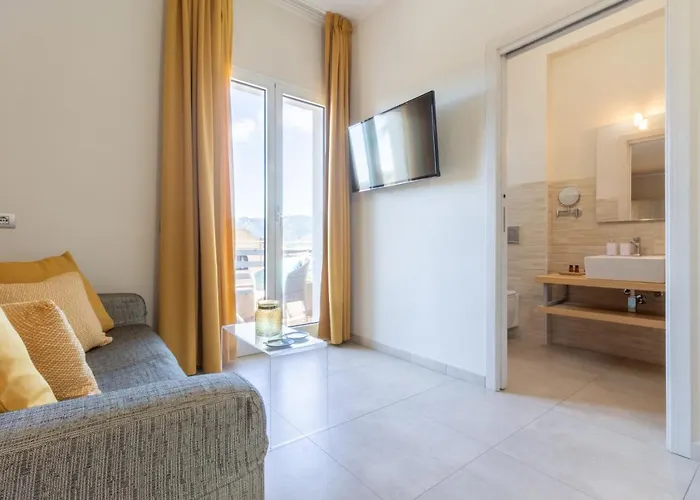 New Ca'mea 酒店 3*