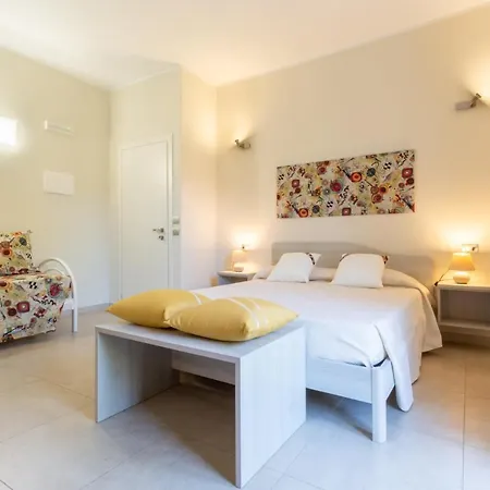 New Ca'mea מלון 3*