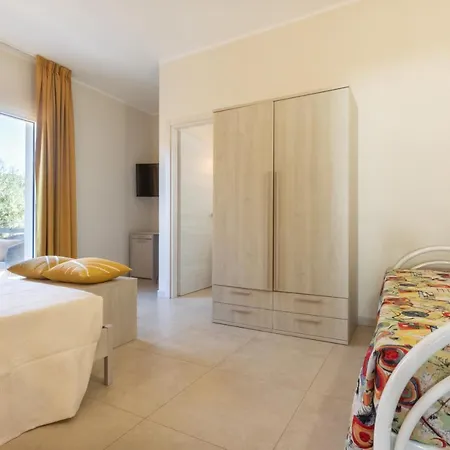 New Ca'mea Hotell 3*